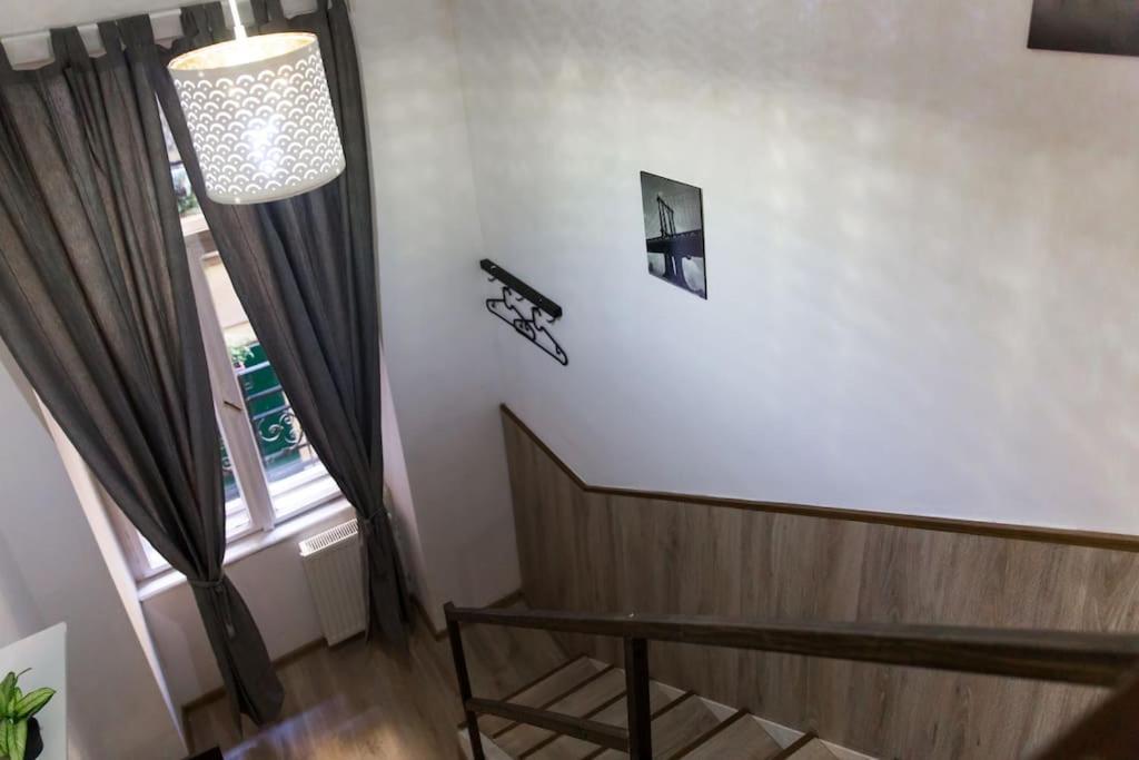 شقة Central Budget Lofts بودابست المظهر الخارجي الصورة