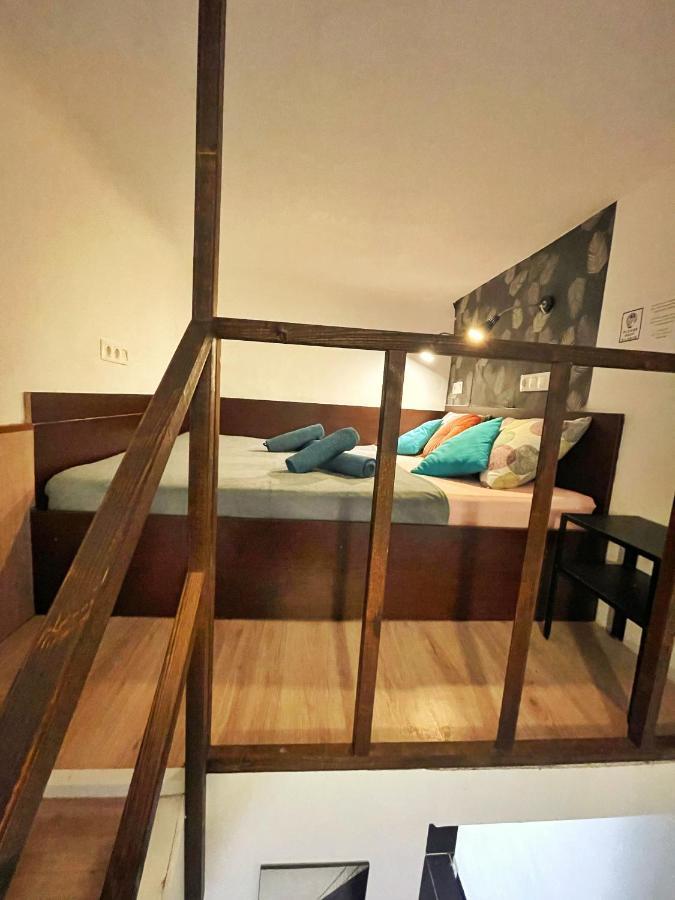 شقة Central Budget Lofts بودابست المظهر الخارجي الصورة