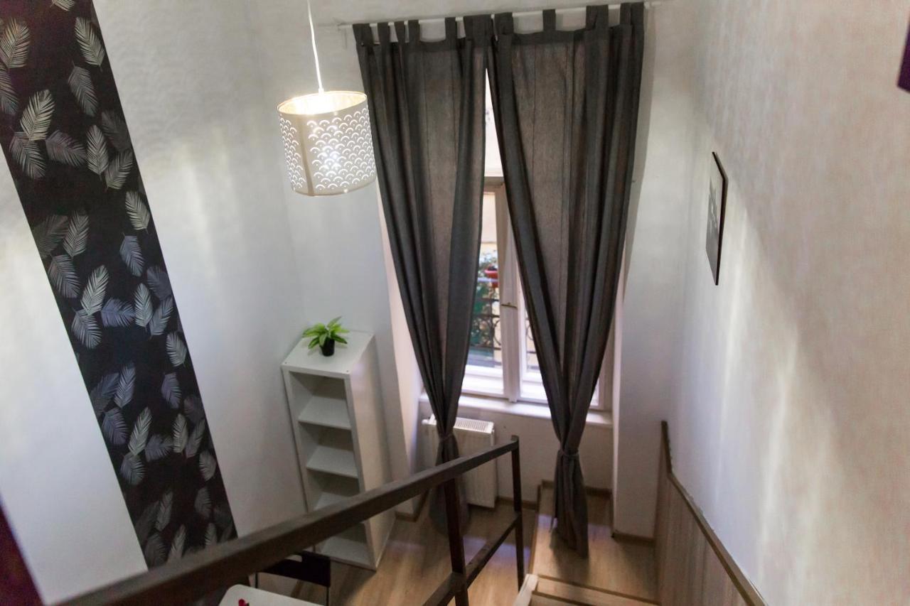 شقة Central Budget Lofts بودابست المظهر الخارجي الصورة