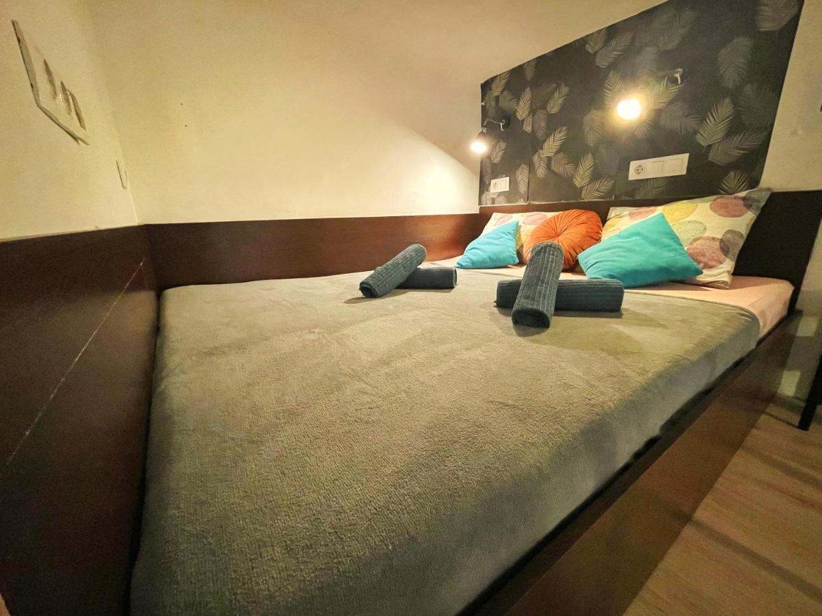شقة Central Budget Lofts بودابست المظهر الخارجي الصورة