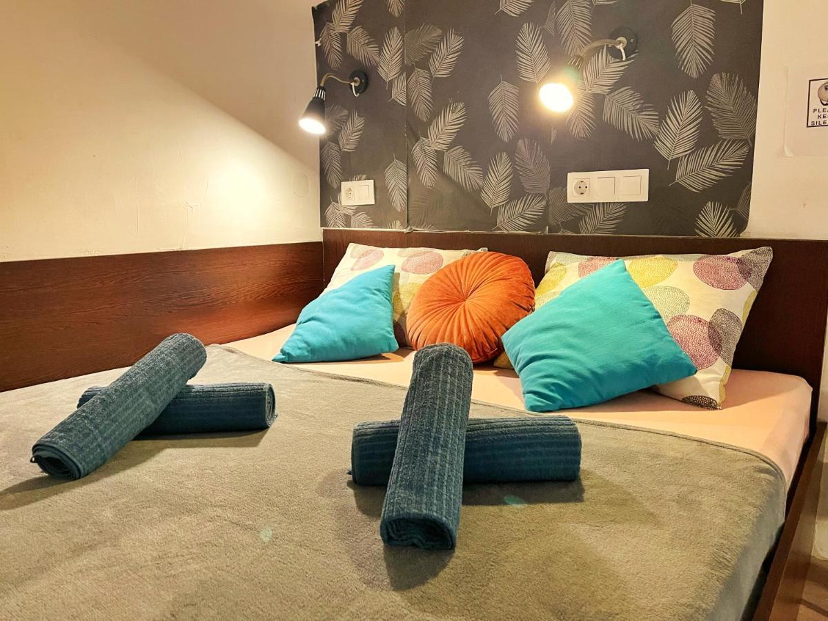 شقة Central Budget Lofts بودابست المظهر الخارجي الصورة